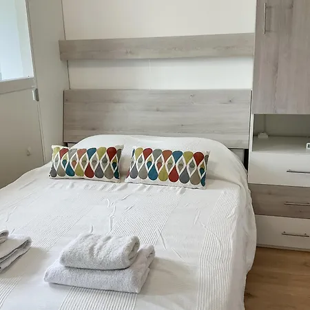 La Prom 2 - A Two Bedroom Apartment With A Sea View Nice Exterior photo
