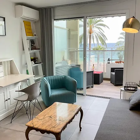 La Prom 2 - A Two Bedroom Apartment With A Sea View Nice Exterior photo
